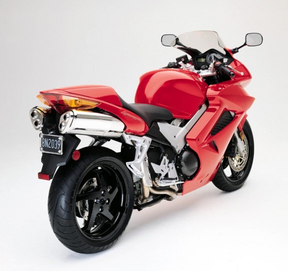 Honda VFR800 VTec (20022009) Opinie motocyklistów