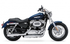 Harley-Davidson XL1200C Sportster 1200 Custom