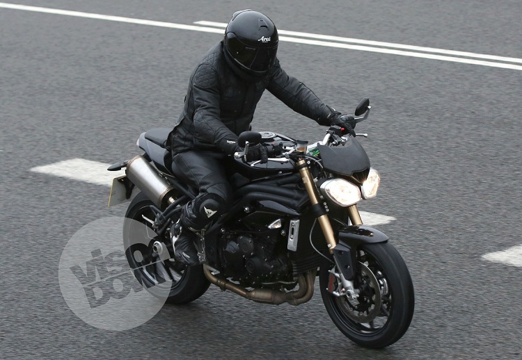 Motocykl Triumph Speed Triple 2016