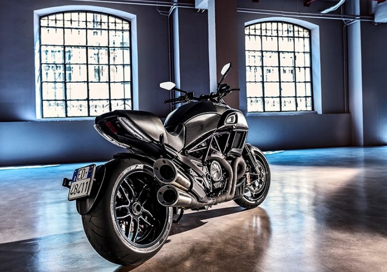 Ducati Diavel 2016