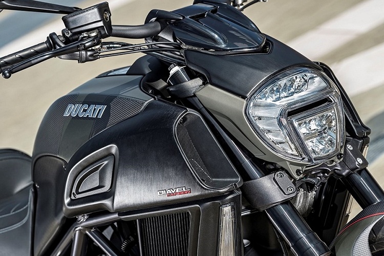 Ducati Diavel 2016