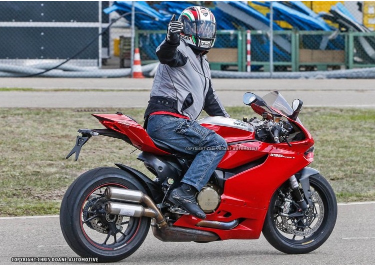 Ducati Panigale 1199 R 2015