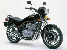 Yamaha XJ750 Seca