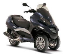 Piaggio MP3 400