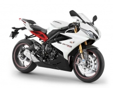 Triumph Daytona 675R (2013-)