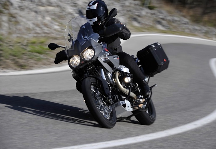 Moto Guzzi Stelvio 1200 8V