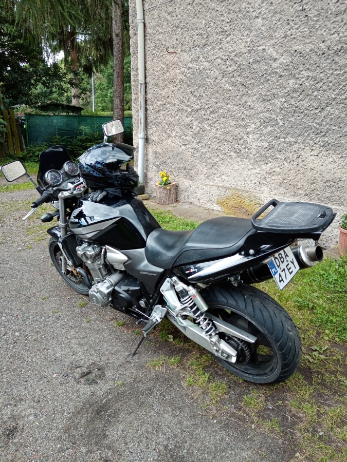 Honda CB 1300 Super Four SC54 20032013 Opinie