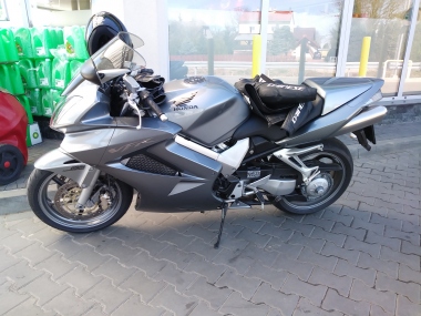 Honda VFR 800 V-Tec (2002-2009)