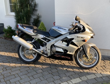 Kawasaki ZX-6R Ninja (Model 2000-2002)