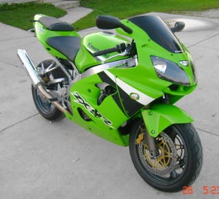 Kawasaki ZX-9R Ninja (2002-2003)