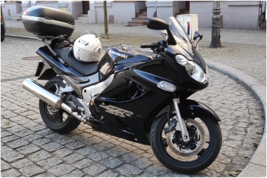 Kawasaki ZZR1200 (2002-2005)