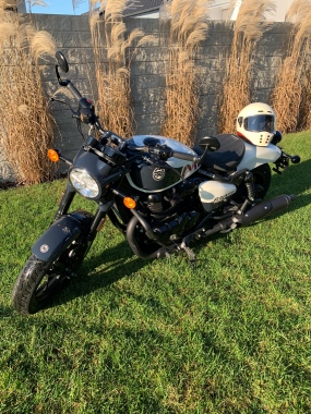 Royal Enfield Shotgun 650