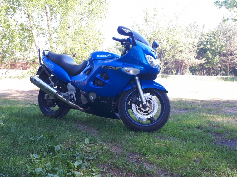 Suzuki GSX 750F GSXF 19982006 Opinie motocyklistów