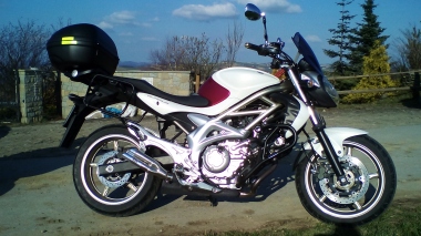 Suzuki SFV650 Gladius