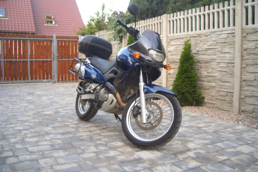 Suzuki XF 650 Freewind (19972003) Opinie motocyklistów