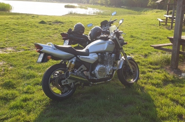 Yamaha XJR 1300