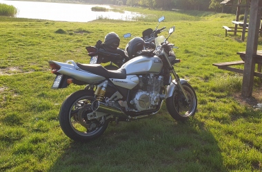 Yamaha XJR 1300